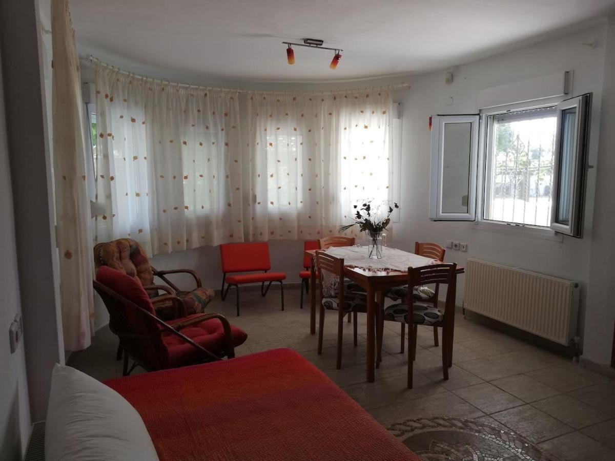 דירות לפטוקריה Don Bazilio Seahouse מראה חיצוני תמונה
